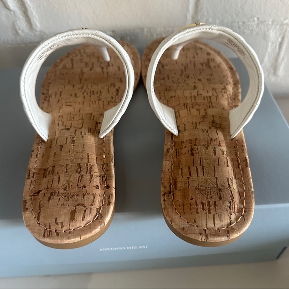 Antonio Melani Layla White Leather Women’s Sandals - Picture 3 of 6